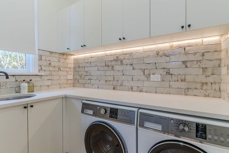 Photo of property in 56 Hunt Street, Andersons Bay, Dunedin, 9013