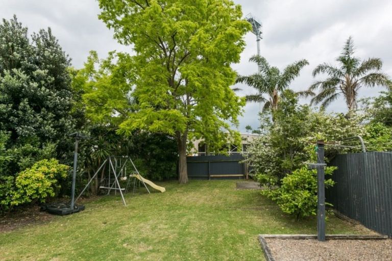 Photo of property in 143 Vigor Brown Street, Napier South, Napier, 4110