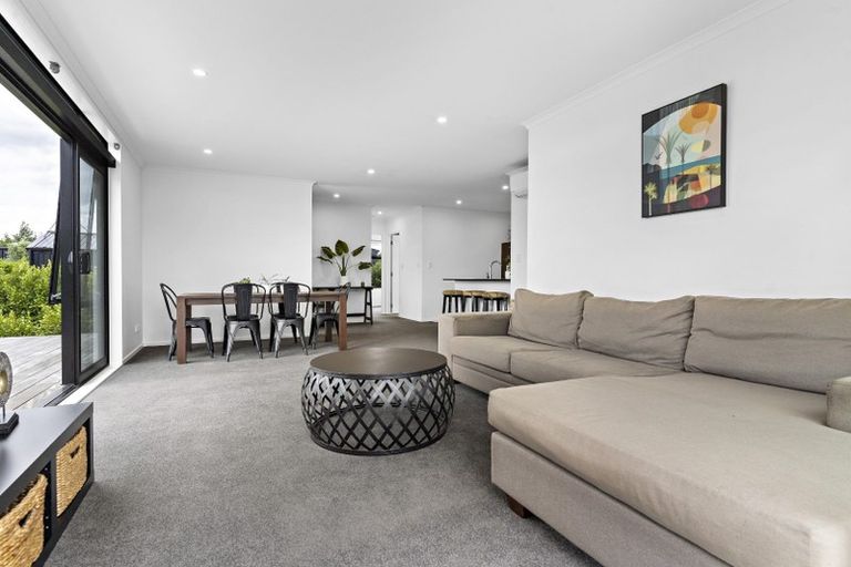 Photo of property in 4 Tuscan Lane, Martinborough, 5711