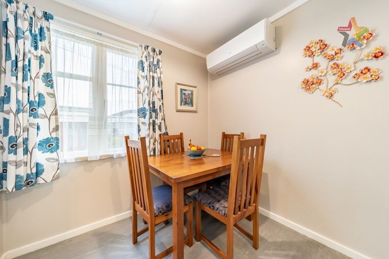 Photo of property in 38 Hunter Street, Taita, Lower Hutt, 5011