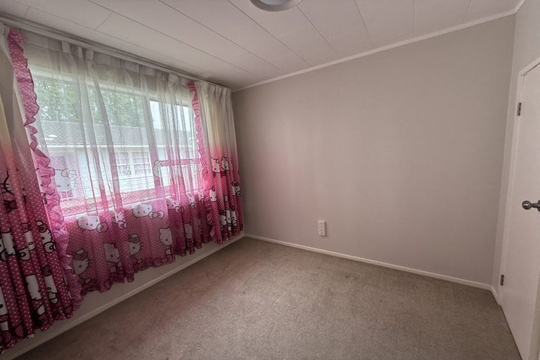Photo of property in 2/12 Chesley Place, Half Moon Bay, Auckland, 2012