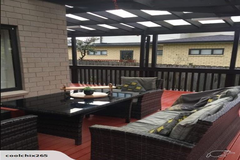 Photo of property in 29 Midhurst Avenue, Henderson, Auckland, 0612