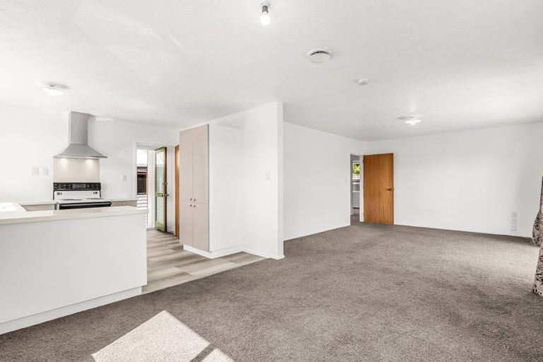 Photo of property in 1/82 Sturrocks Road, Casebrook, Christchurch, 8051