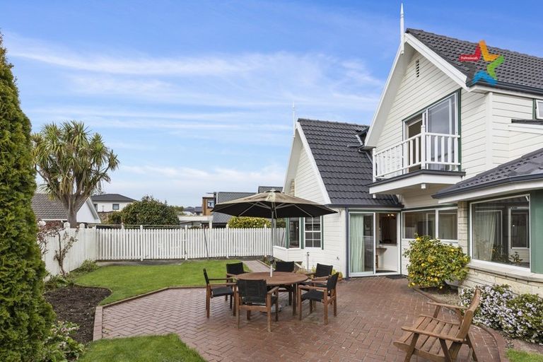 Photo of property in 79 Queens Grove, Hutt Central, Lower Hutt, 5010