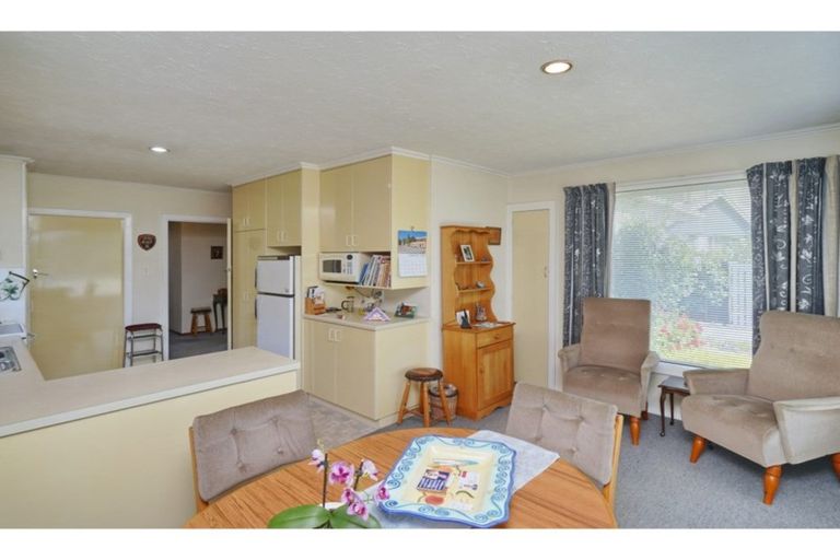 Photo of property in 36 Colesbury Street, Bishopdale, Christchurch, 8053