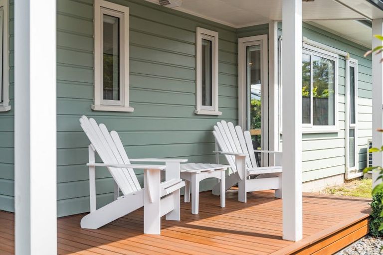 Photo of property in 28 Cotter Street, Greytown, 5712