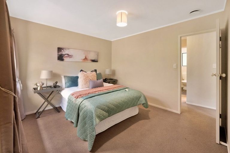 Photo of property in 8c Greenhill Crescent, Pakuranga, Auckland, 2010