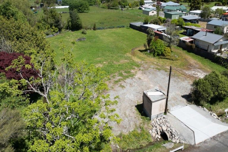 Photo of property in 12 Cromwell Street, Murchison, 7007