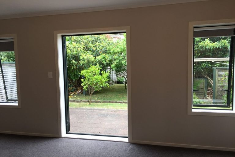 Photo of property in Tuscany Towers, 84/1 Ambrico Place, New Lynn, Auckland, 0600