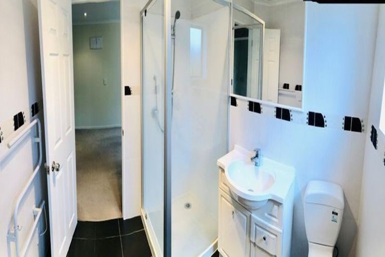 Photo of property in 1a Mccullough Avenue, Papatoetoe, Auckland, 2025