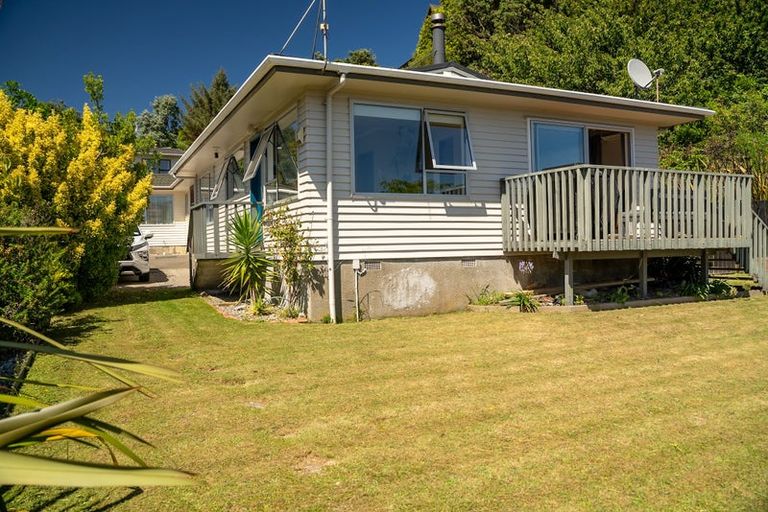 Photo of property in 6b Yarrow Place, Papakowhai, Porirua, 5024