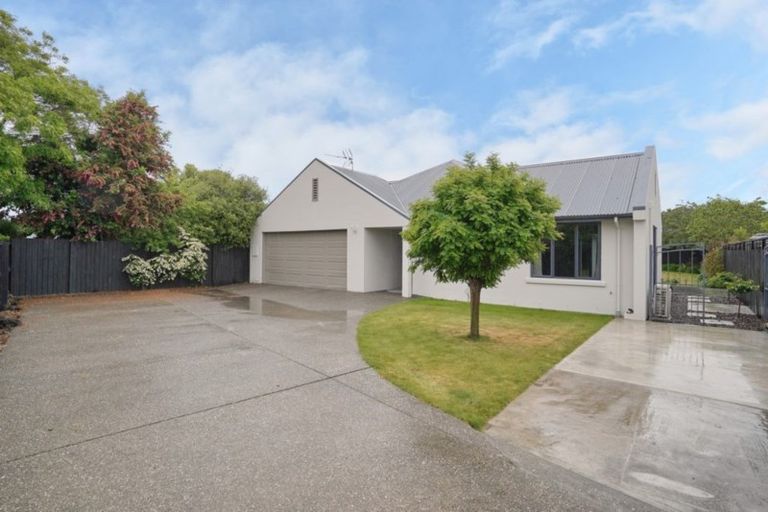Photo of property in 26 Rue De La Mare, Parklands, Christchurch, 8083