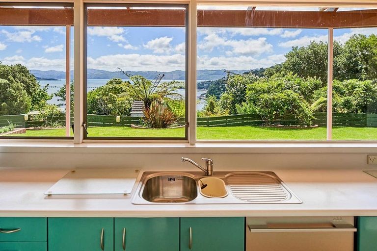 Photo of property in 45 Walter Road, Lowry Bay, Lower Hutt, 5013