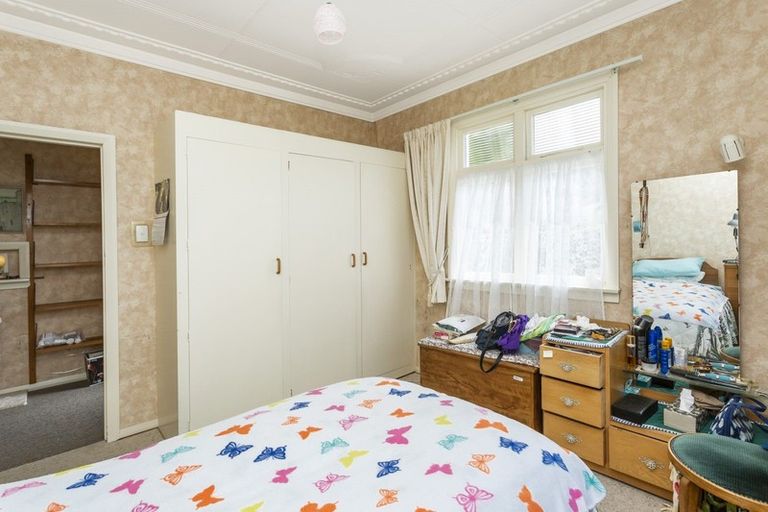 Photo of property in 392 Bay View Road, Saint Clair, Dunedin, 9012