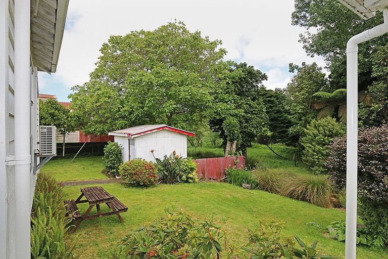 Photo of property in Dwg & Ex Dairy Factory, 25 Old Normanby Road, Okaiawa, Hawera, 4678