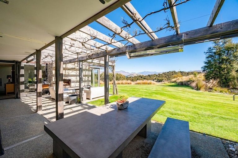 Photo of property in 837f Lake Hawea-albert Town Road, Albert Town, Wanaka, 9382