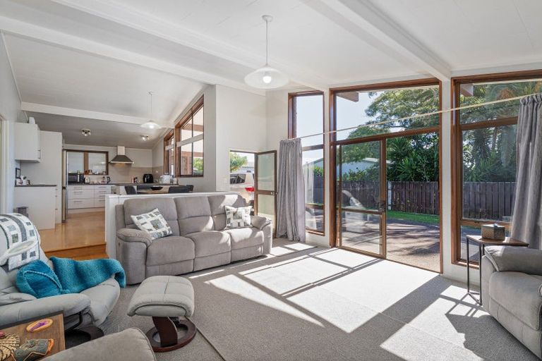 Photo of property in 81 Cook Drive, Whitianga, 3510