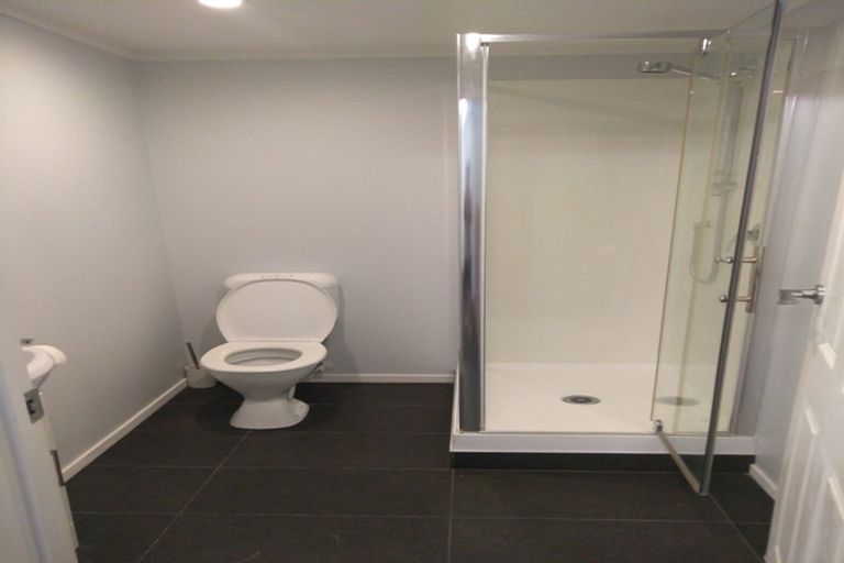 Photo of property in 17 Montego Place, Weymouth, Auckland, 2103