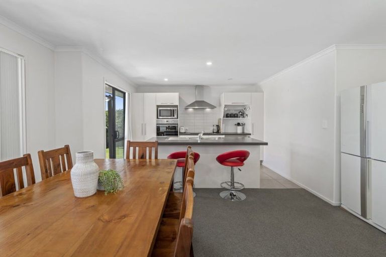 Photo of property in 54 Fairfax Crescent, Pyes Pa, Tauranga, 3112