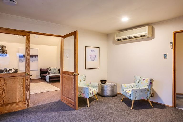 Photo of property in 50 Cliffs Road, Saint Clair, Dunedin, 9012