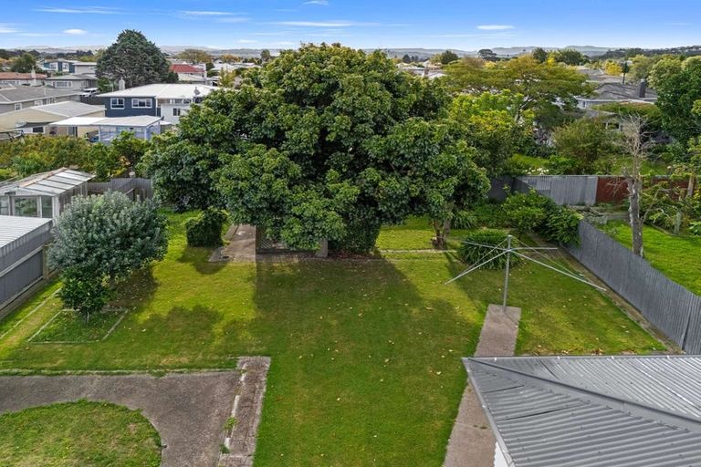 Photo of property in 69 Bledisloe Road, Maraenui, Napier, 4110