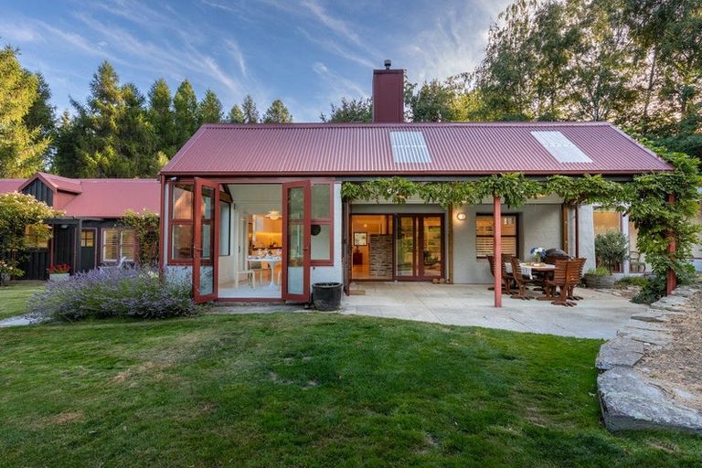 Photo of property in 455 Littles Road, Dalefield, Queenstown, 9371