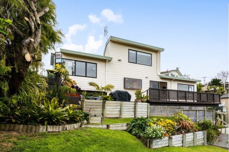Photo of property in 1/547 East Coast Road, Browns Bay, Auckland, 0630