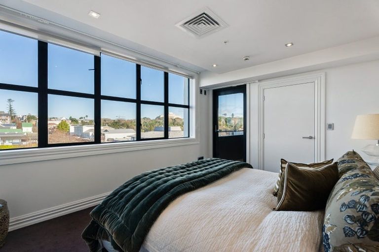 Photo of property in Heards Building, 303/2 Ruskin Street, Parnell, Auckland, 1052