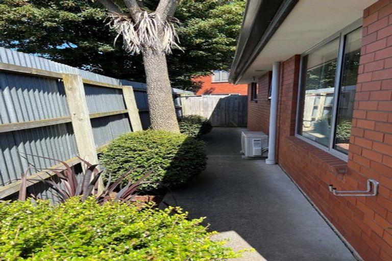 Photo of property in 9/190 Lincoln Road, Addington, Christchurch, 8024