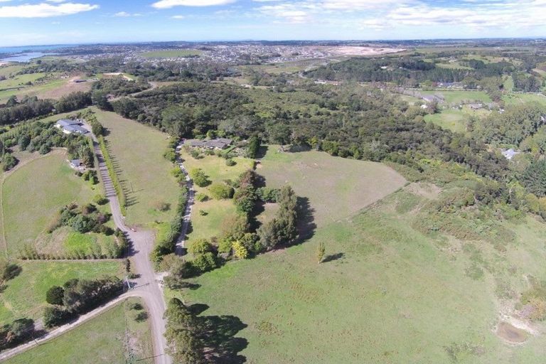 Photo of property in 54 Russell Road, Wainui, Silverdale, 0992