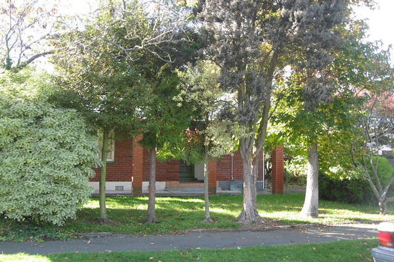 Photo of property in 6 Ashby Place, Bryndwr, Christchurch, 8052