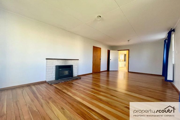 Photo of property in 15b Miro Street, Merrilands, New Plymouth, 4312