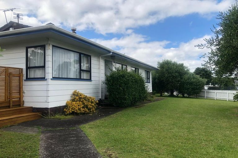 Photo of property in 80 Burundi Avenue, Clendon Park, Auckland, 2103