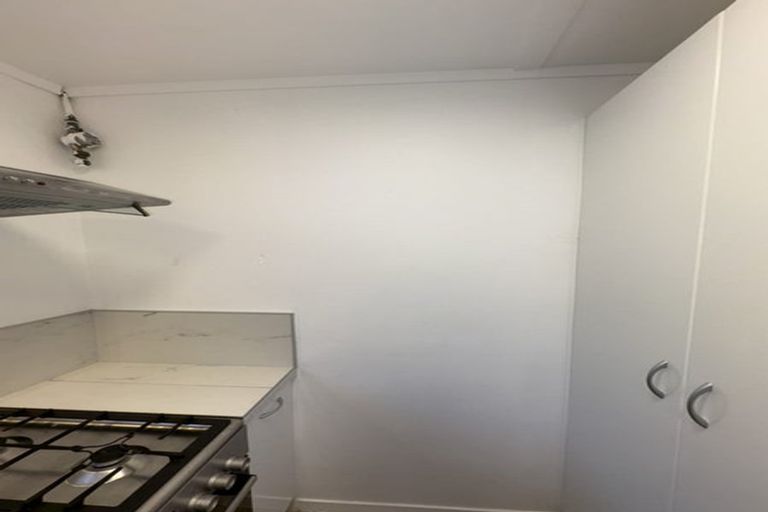 Photo of property in 8 Awaruku Road, Torbay, Auckland, 0630