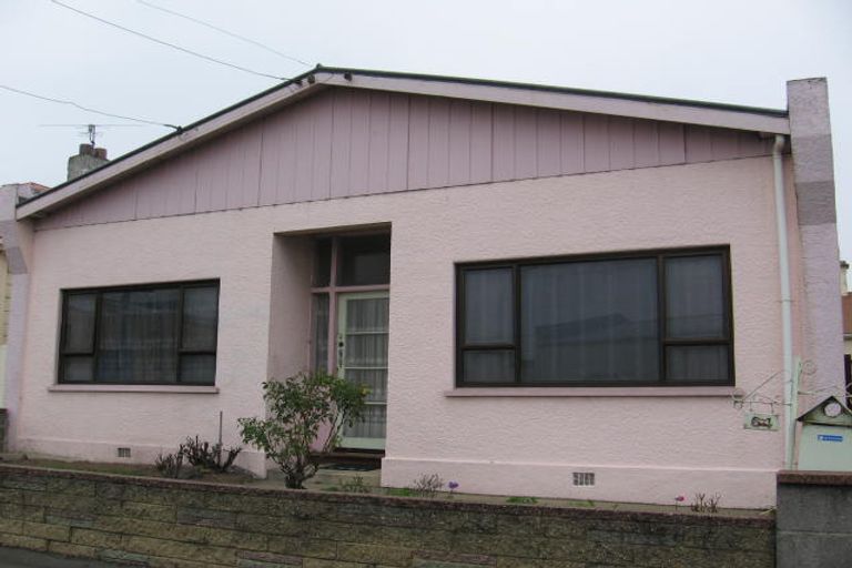 Photo of property in 64 Reid Road, South Dunedin, Dunedin, 9012