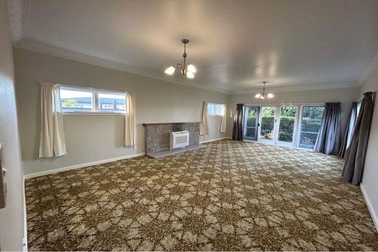 Photo of property in 115 Main Rd Clive, Clive, 4102