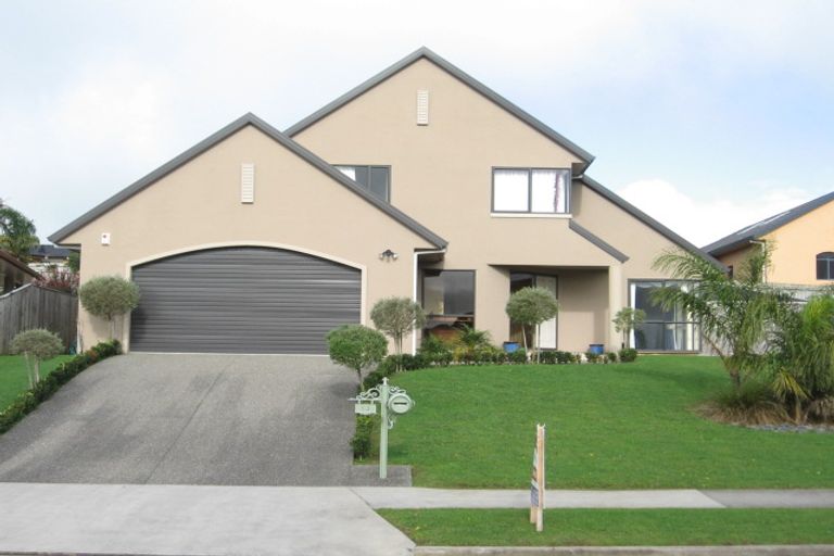 Photo of property in 53 Mt Lebanon Crescent, The Gardens, Auckland, 2105