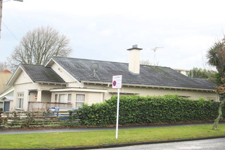 Photo of property in 15a Te Aroha Street, Hamilton East, Hamilton, 3216