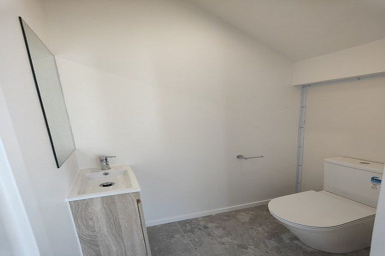 Photo of property in 29b Lyren Place, Half Moon Bay, Auckland, 2012