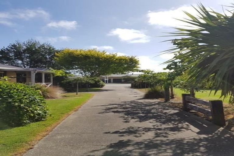 Photo of property in 685 Queens Drive, Waikiwi, Invercargill, 9810