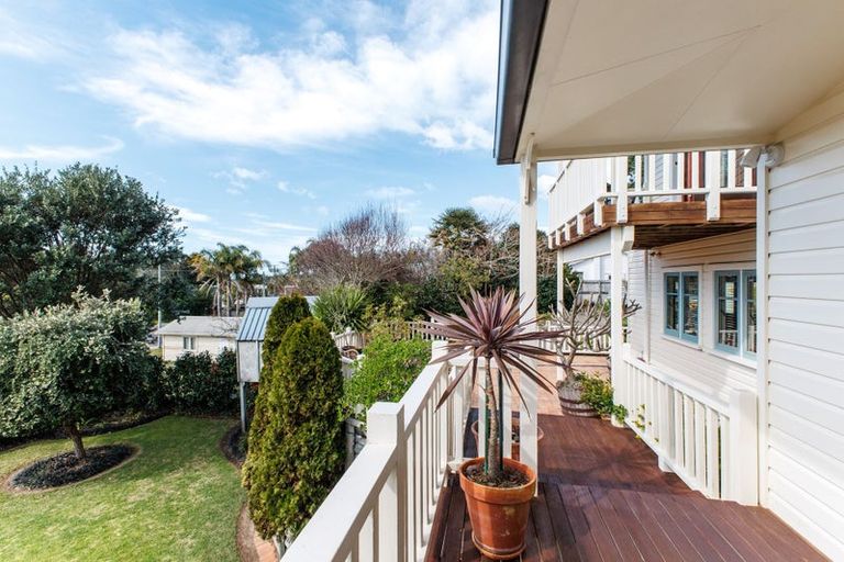 Photo of property in 242 Pohutukawa Avenue, Ohope, 3121