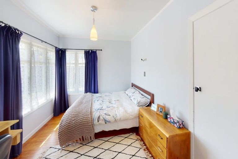 Photo of property in 5 Tower Crescent, Durie Hill, Whanganui, 4500