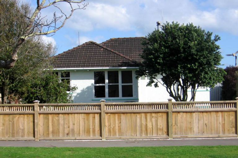Photo of property in 36 Cardiff Street, Awapuni, Palmerston North, 4412