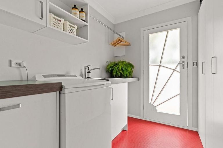 Photo of property in 27 Venice Street, Martinborough, 5711