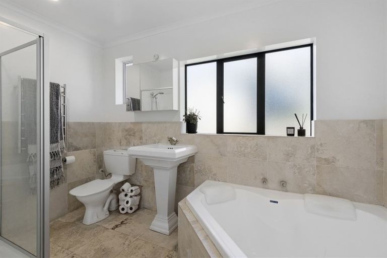 Photo of property in 143 Major Hornbrook Road, Mount Pleasant, Christchurch, 8081