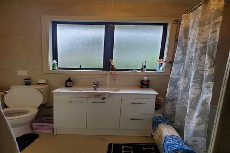 Photo of property in 9 Appleby Crescent, Burnside, Christchurch, 8053