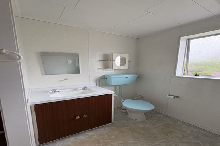 Photo of property in 2/122 William Street, Petone, Lower Hutt, 5012