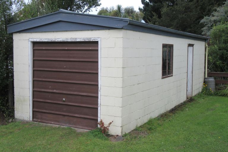 Photo of property in 8 King Street, Waimate, 7924