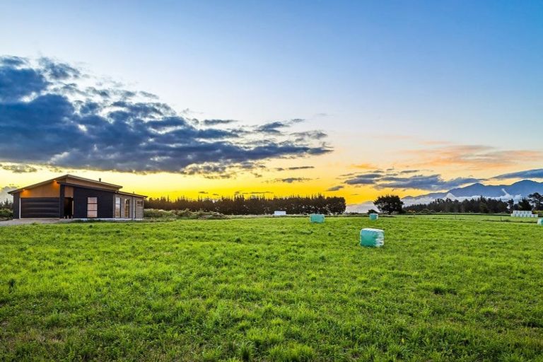 Photo of property in 1096 Woodstock Road, View Hill, Oxford, 7495