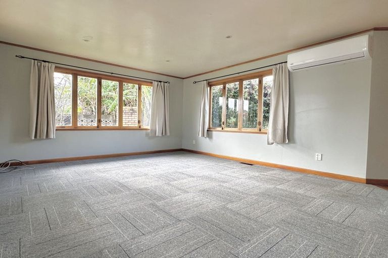 Photo of property in 9 Preston Avenue, Mount Albert, Auckland, 1025